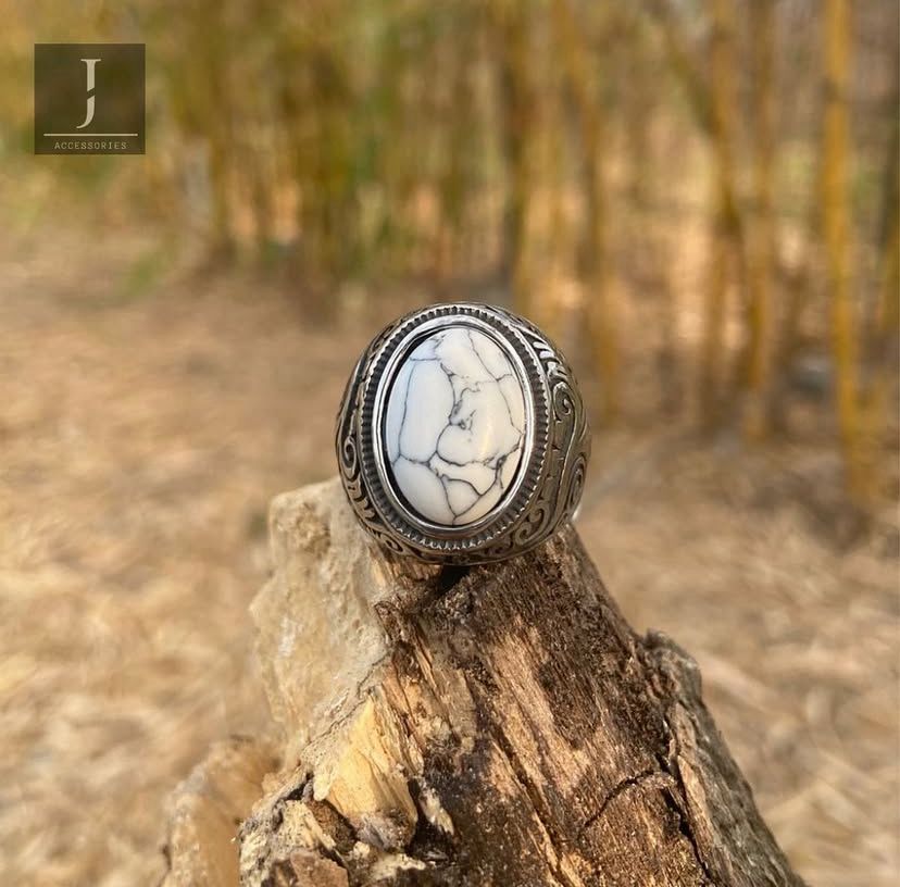 Anillo con Piedra Natural